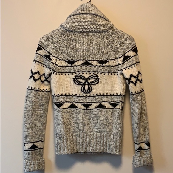 TNA Lambswool Sweater - Picture 4 of 4